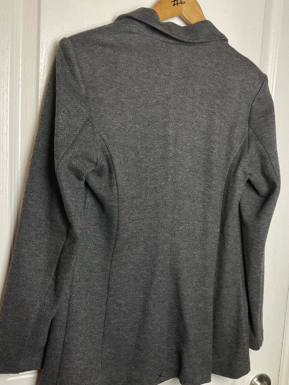 APT 9 Petites Gray Plaid Blazer Women S Petite NWT Classic Career Jacket

⸻ - Picture 3 of 10